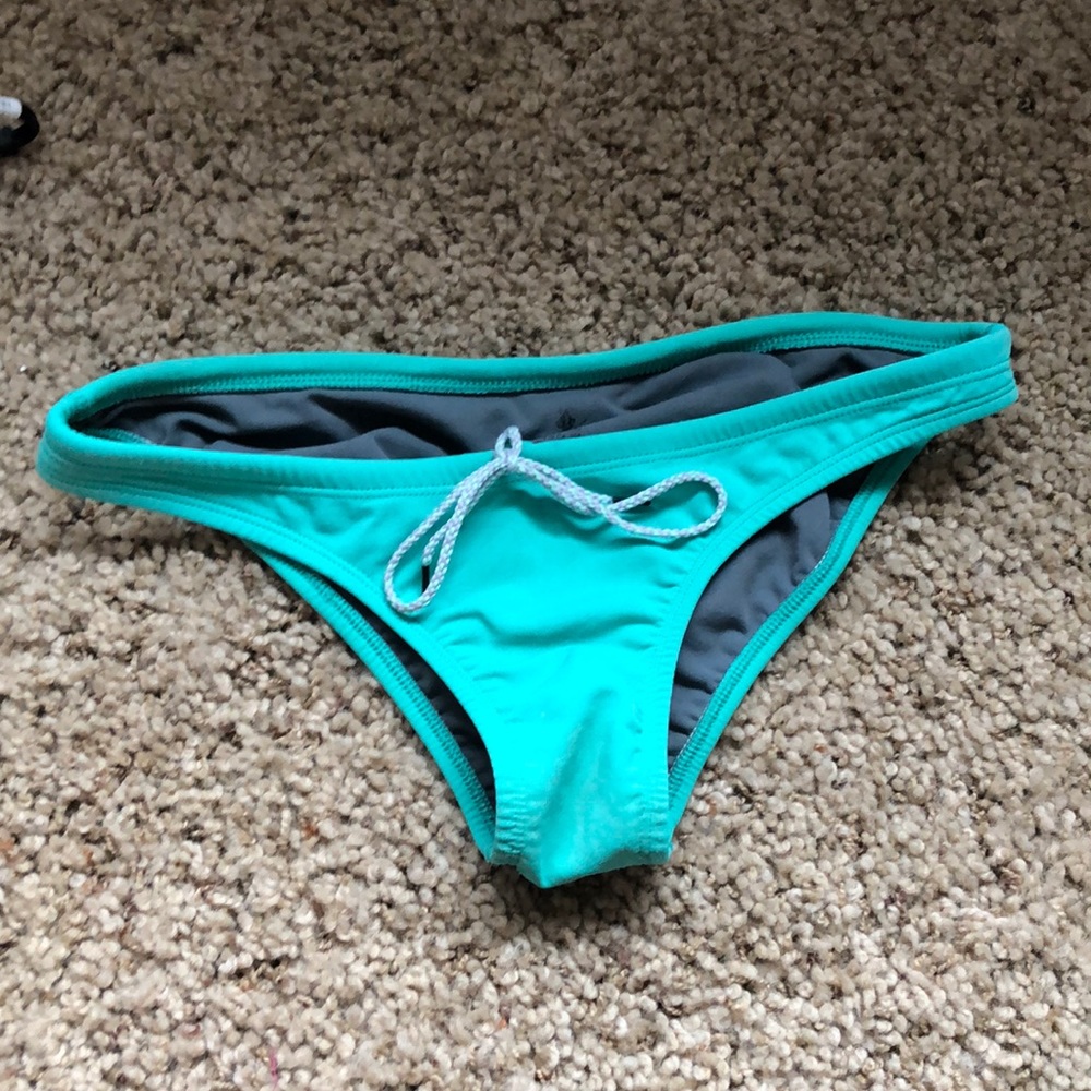 Jolyn Andy Bottoms!